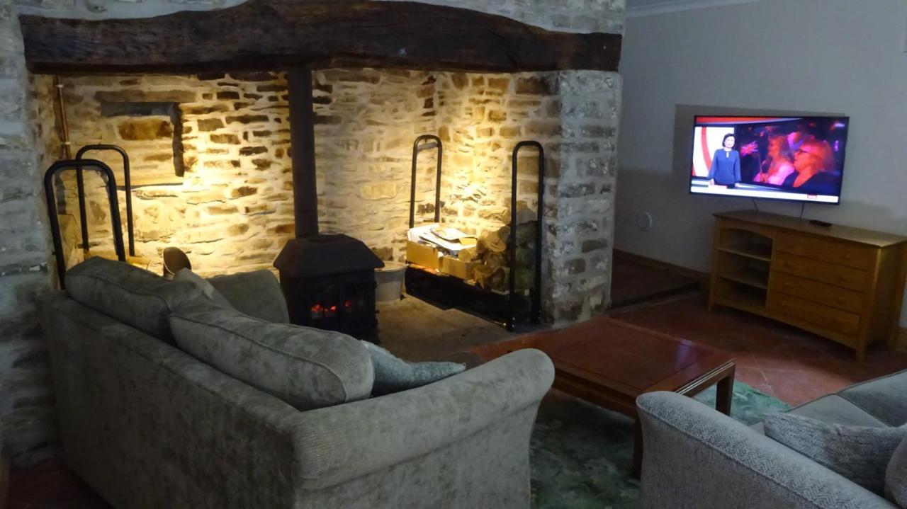 Blaentwrch Farmhouse Llanddewi-Brefi Exterior foto